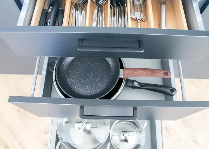 شقة Modern - Fuer Freunde & Familien, Stadtnah, Parkplatz, E-ladestation, Gitterbox Fuer Fahrraeder, Fitnessstudio, Digitale Gaestemappe Mit Restaurant- Und Unternehmenstipps كوبلنس