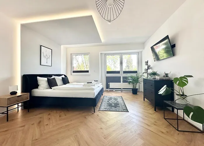 Modern - Fuer Freunde & Familien, Stadtnah, Parkplatz, E-ladestation, Gitterbox Fuer Fahrraeder, Fitnessstudio, Digitale Gaestemappe Mit Restaurant- Und Unternehmenstipps Апартаменты