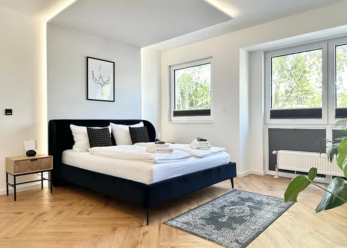 Апартаменты Modern - Fuer Freunde & Familien, Stadtnah, Parkplatz, E-ladestation, Gitterbox Fuer Fahrraeder, Fitnessstudio, Digitale Gaestemappe Mit Restaurant- Und Unternehmenstipps